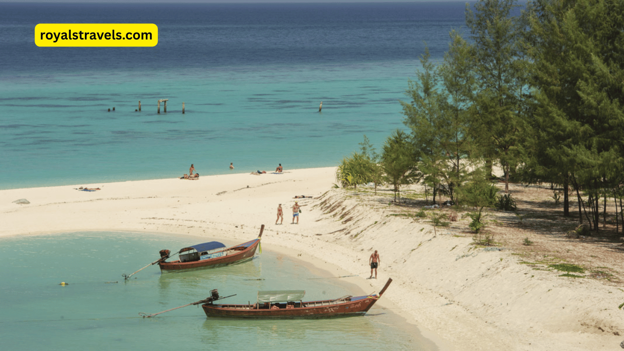 Scenic Koh Samui Island in Thailand with palm-fringed beaches and turquoise waters.