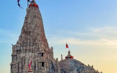 Dwarkadhish Temple: The Divine Kingdom of Lord Krishna