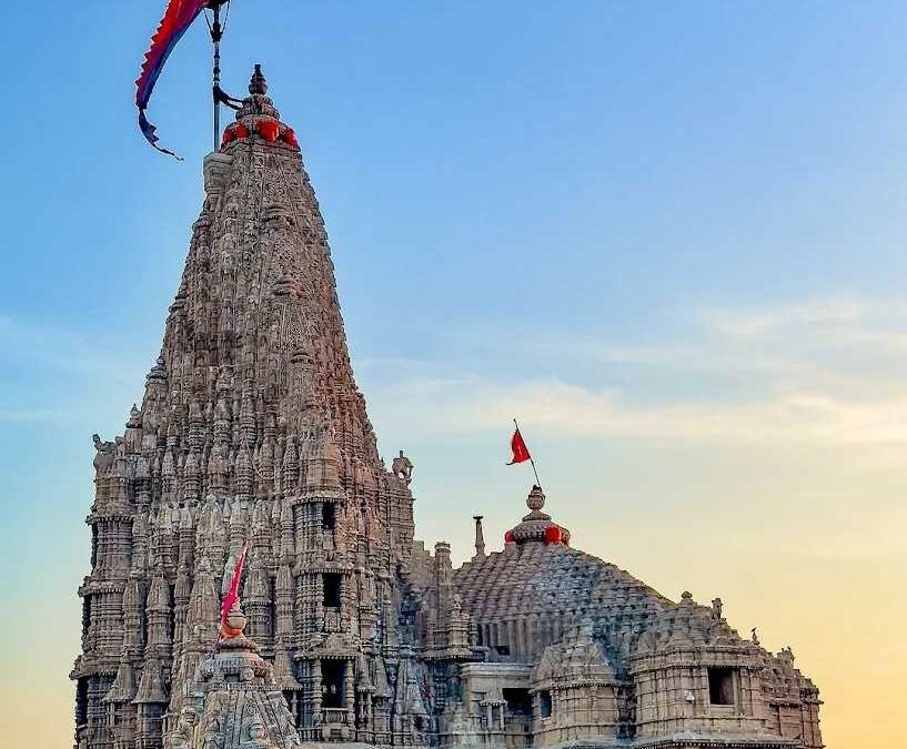 Dwarkadhish Temple: The Divine Kingdom of Lord Krishna