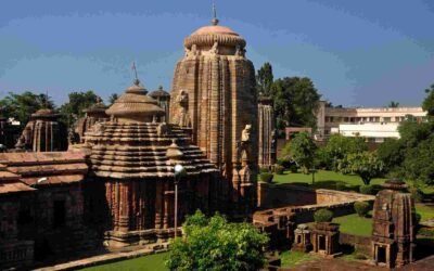 Lingaraj Temple Bhubaneswar – The Spiritual Pride of Odisha