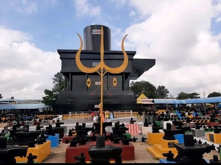 Kotilingeshwara Temple Kolar: Discover the Home of Millions of Shiva Lingas in Karnataka