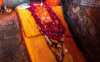 Hanuman Dhara Temple, Chitrakoot – History, Timings, Ropeway & Complete Travel Guide (2026)